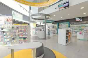 Pharmacie Alvim farmacia-alvim-portugal-medd-design-2