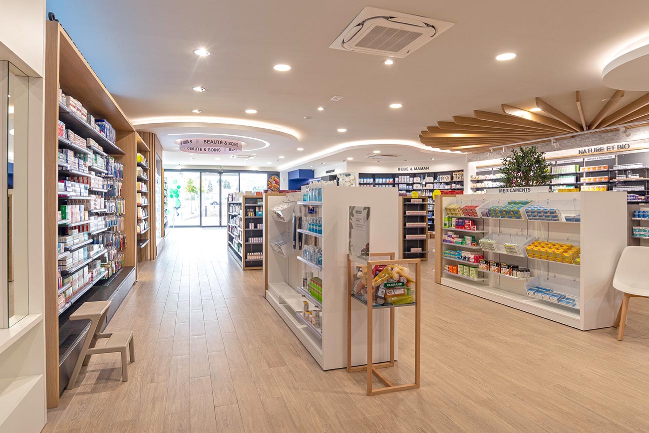 Pharmacie-du-Pôle-Santé-medd-design-renovação-de-farmácia-5